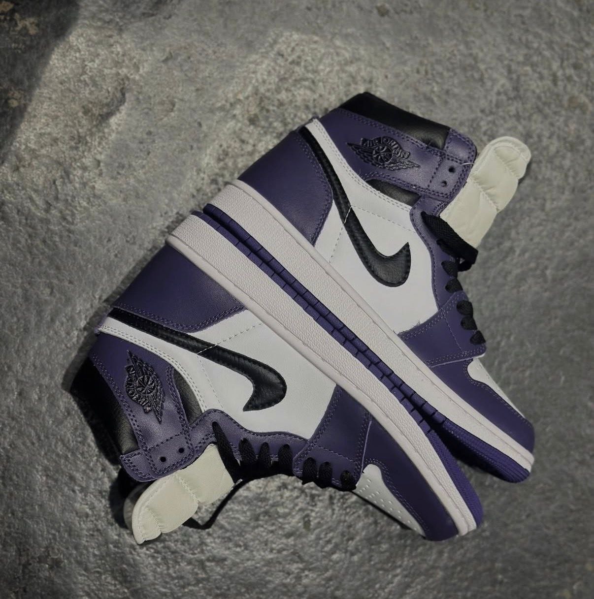 Nike Air Jordans Retro 1 Mid Purple Court White Sneaker for Men's