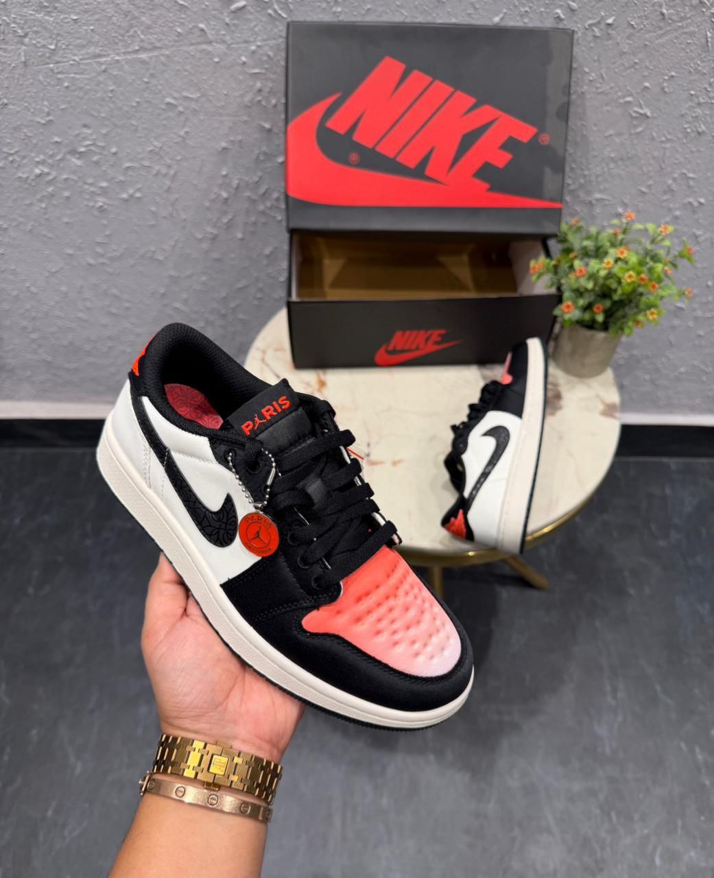 Air Jordans Retro 1 Low Paris Saint-Germain Sneaker for Men