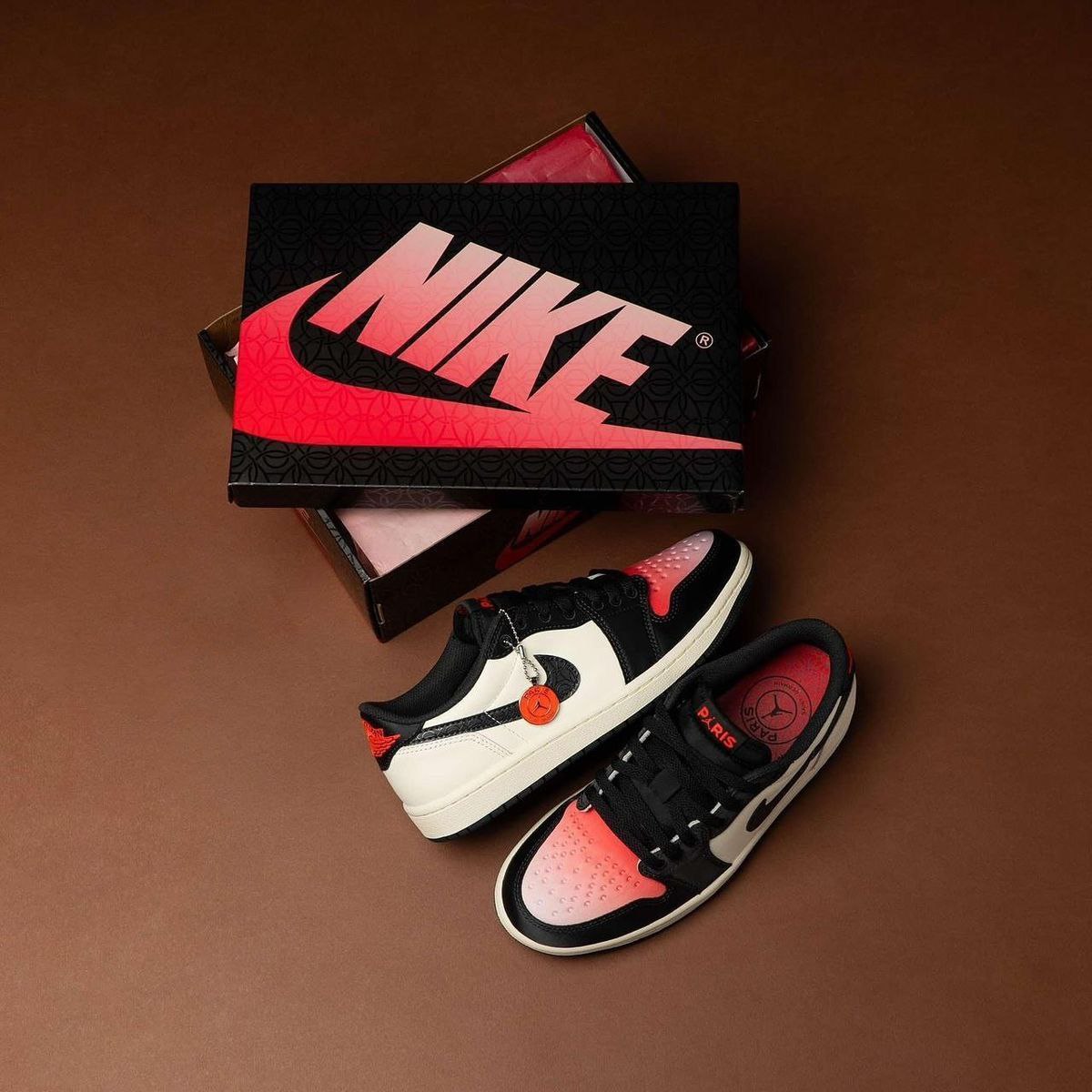 Air Jordans Retro 1 Low Paris Saint-Germain Sneaker for Men