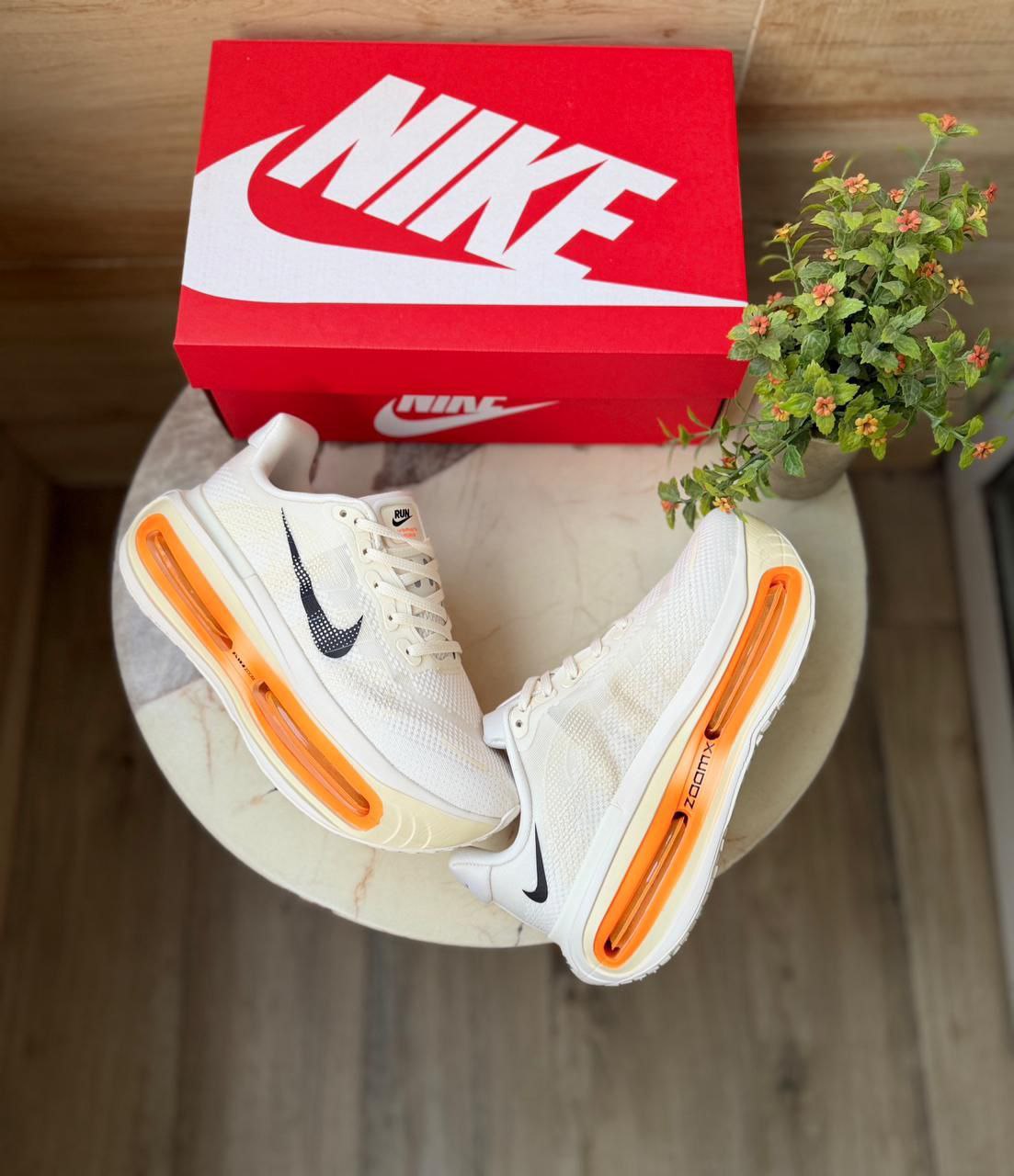 Nike Vomero Premium white road running shoes